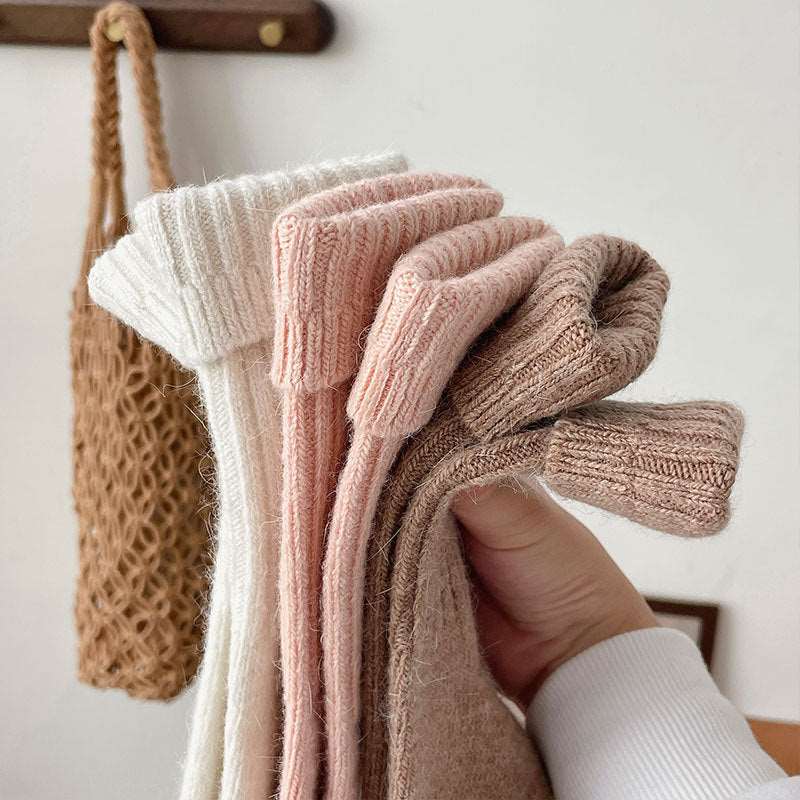 Wowen Rabbit Wool Crew Socks