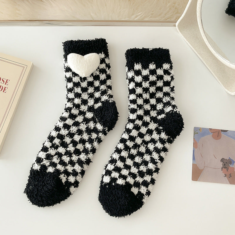 Cozy Heart Plush Checkered Socks - 2 Pairs