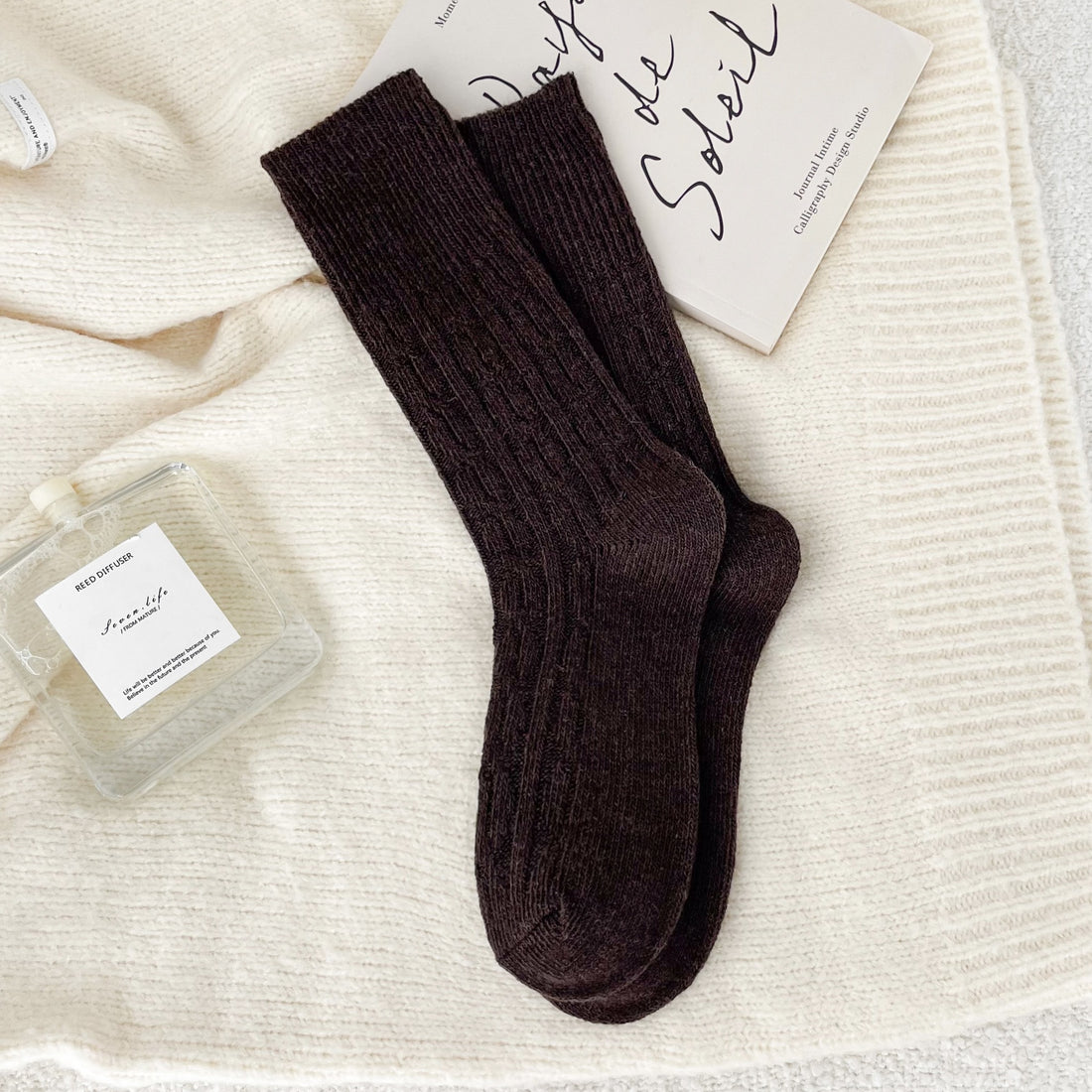 Classic Cable-Knit Wool Socks - 2 Pairs