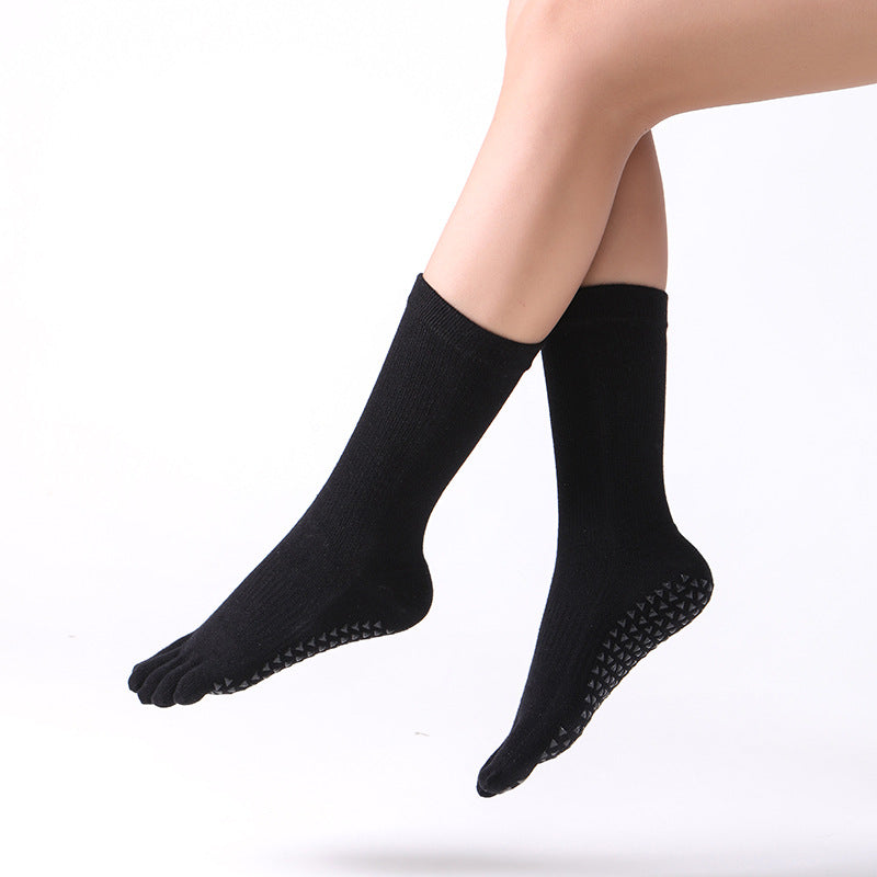 GripFit Cotton Crew Toe Socks - 3 Pairs