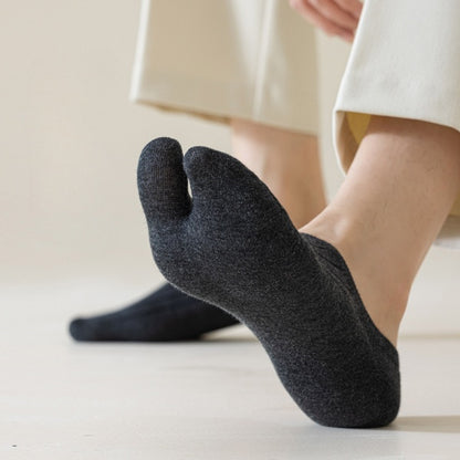 Comfort Fit Men’s Tabi Low Cut Socks - 3 Pairs