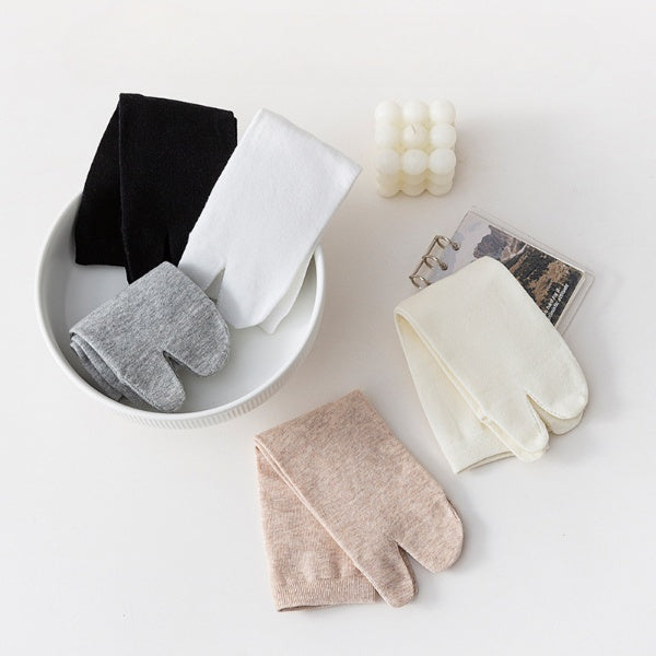 Women’s Two-Toe Tabi Socks – Comfortable Everyday Essential - 3 Pairs